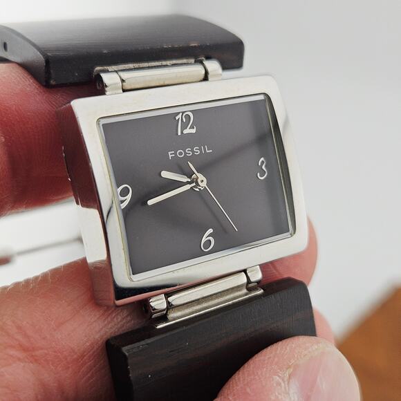 Fossil Women's Silver Tone Wood Look Link Band Bold Art Deco Eclectic ES-1540 - Picture 3 of 7